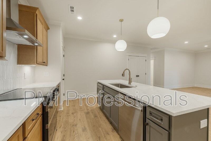 2035 Grace Johns Cir - Photo 2 of 45
