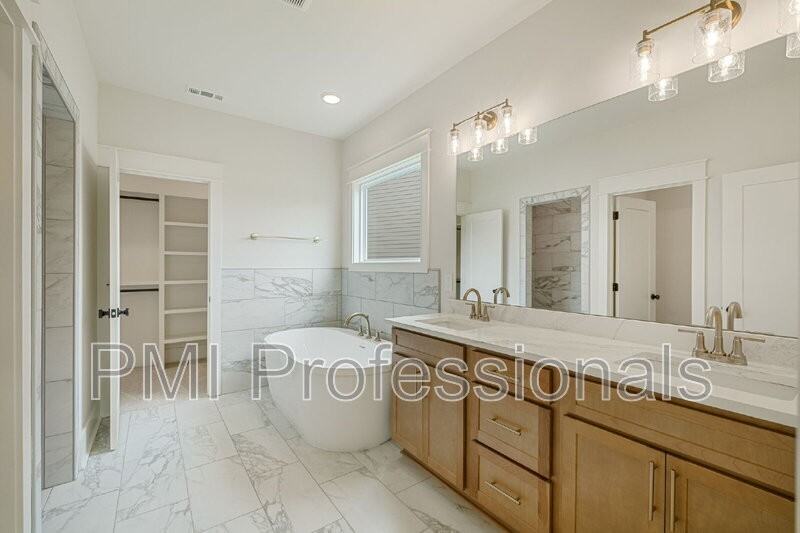 2035 Grace Johns Cir - Photo 3 of 45
