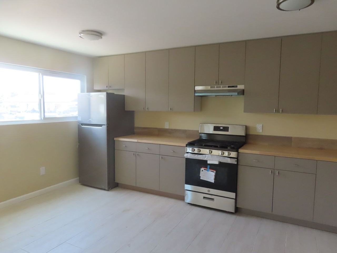 Groveland2 - Photo 2 of 22