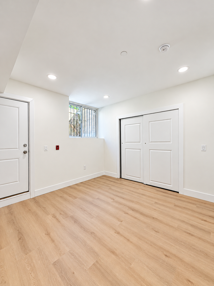 1115 N 41ST ST - Photo 3 of 5