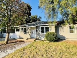 featured image of 406 S Grape St