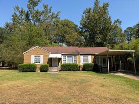 826 Monterey St - Photo 1 of 1