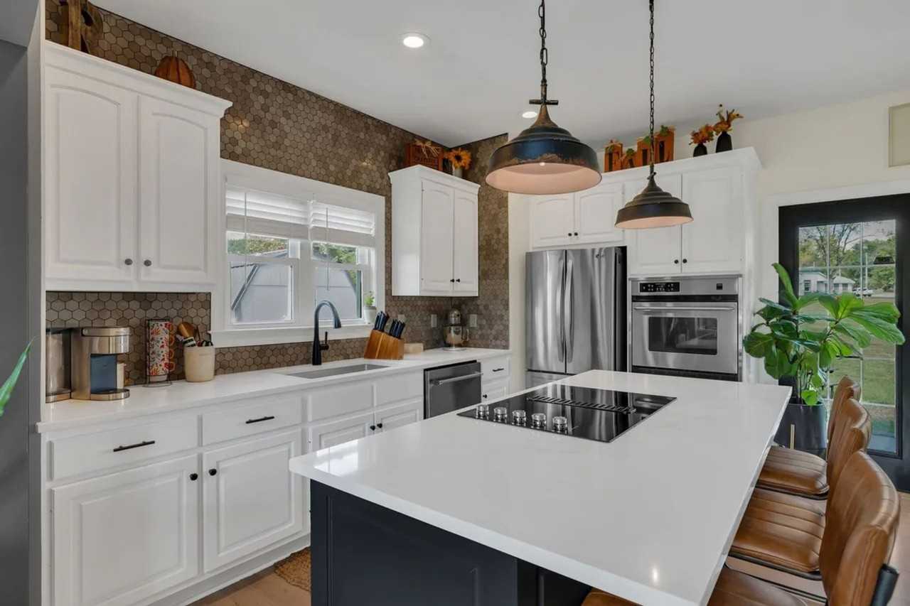 3078 Wilson Pike - Photo 7 of 28