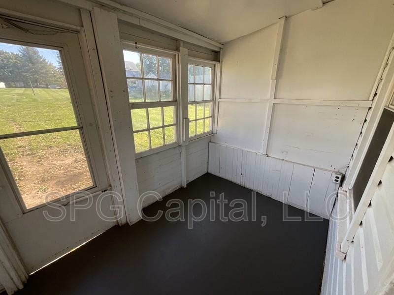 48 3rd St - Photo 6 of 10