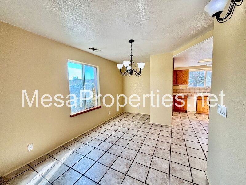 18633 Kamana Rd - Photo 5 of 29