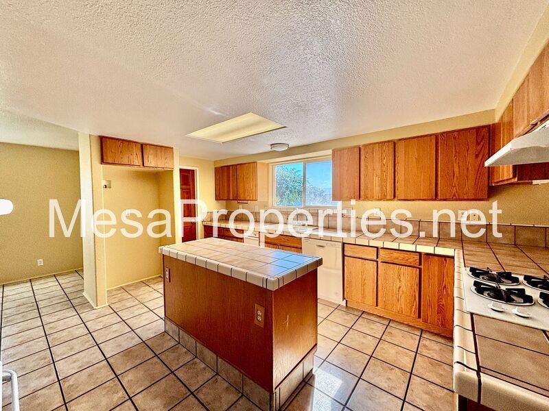 18633 Kamana Rd - Photo 6 of 29