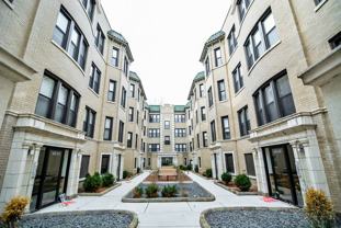 4034 N Ashland Ave #2E - Photo 1 of 1