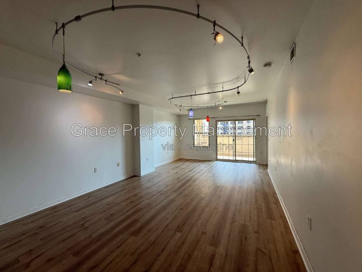 925 Lincoln St 4I S - Photo 2 of 20