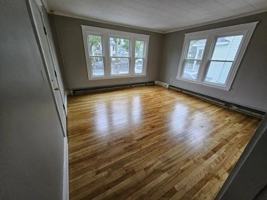 featured image of 486 Woodford St #4