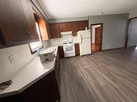 featured image of 350 Bay St