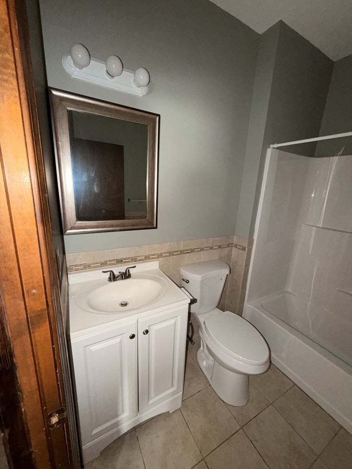 350 Bay St #1stFLSOUTH - Photo 3 of 10