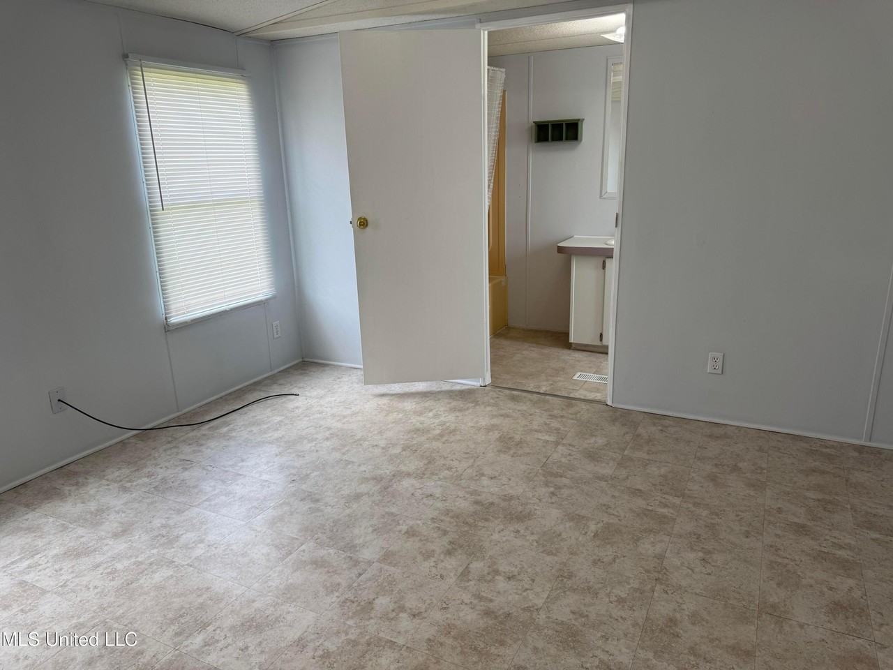 17481 Orange Grove Rd - Photo 7 of 14