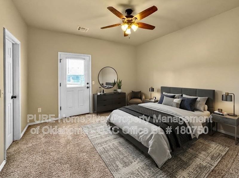 100 Ashley Dr - Photo 3 of 22
