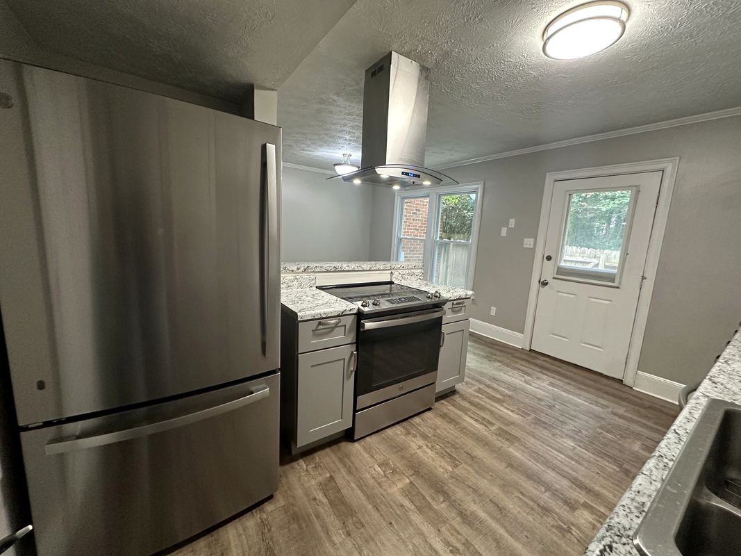 962 Chippendale Ln - Photo 4 of 21