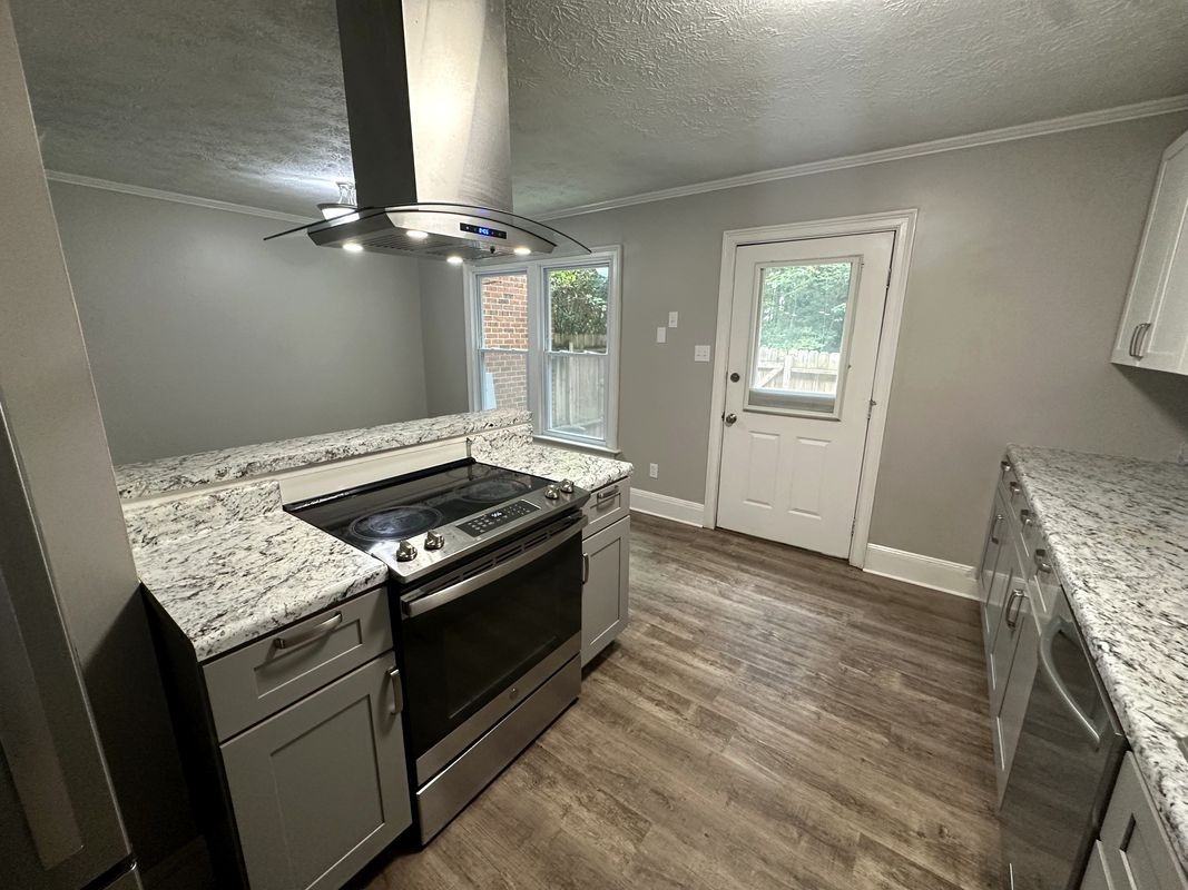 962 Chippendale Ln - Photo 5 of 21