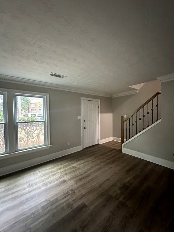 962 Chippendale Ln - Photo 7 of 21