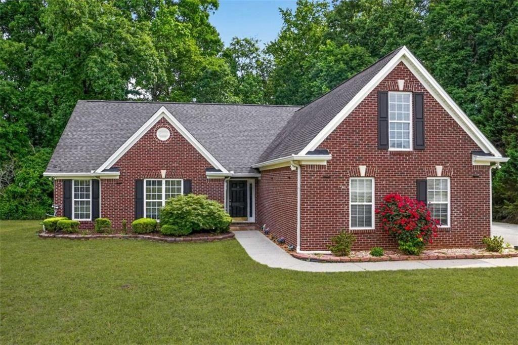 2270 Taylor Pointe Way - Photo 3 of 45