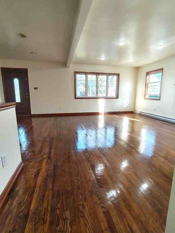 14874 Brookville Blvd ##1st - Photo 6 of 12