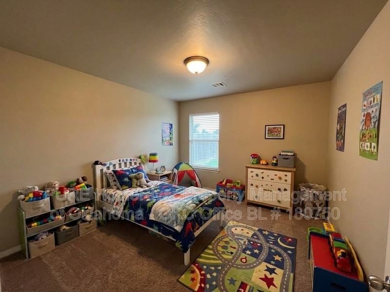 4712 River Mesa Dr - Photo 3 of 47