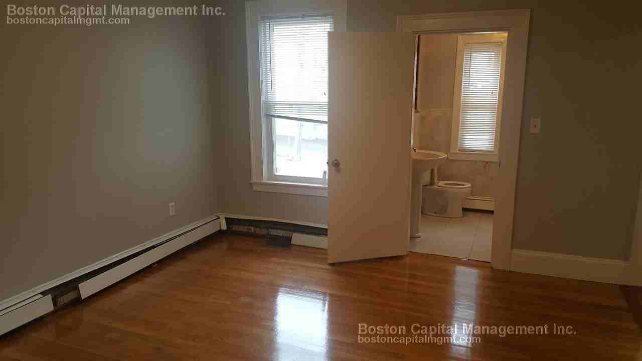 Salem St #2 - Photo 4 of 19