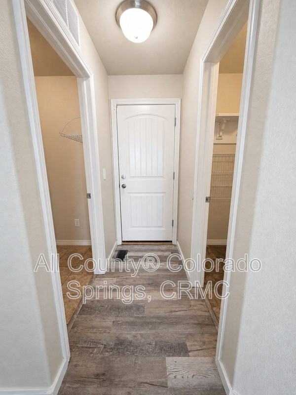 12029 Eagle Crest Ct - Photo 7 of 26