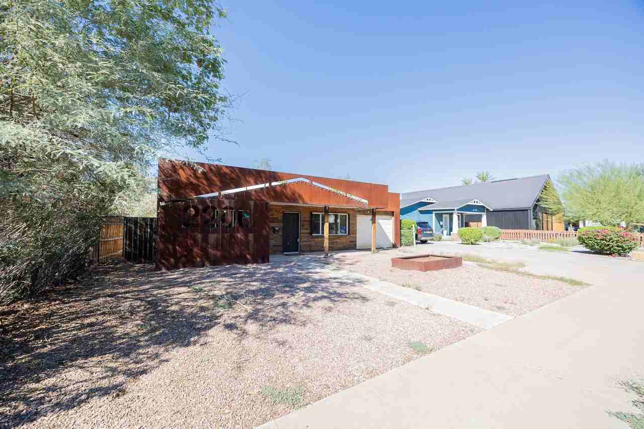 2206 N Dayton St - Photo 3 of 24