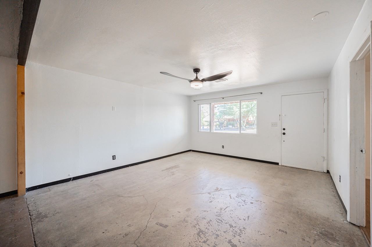 2206 N Dayton St - Photo 6 of 24
