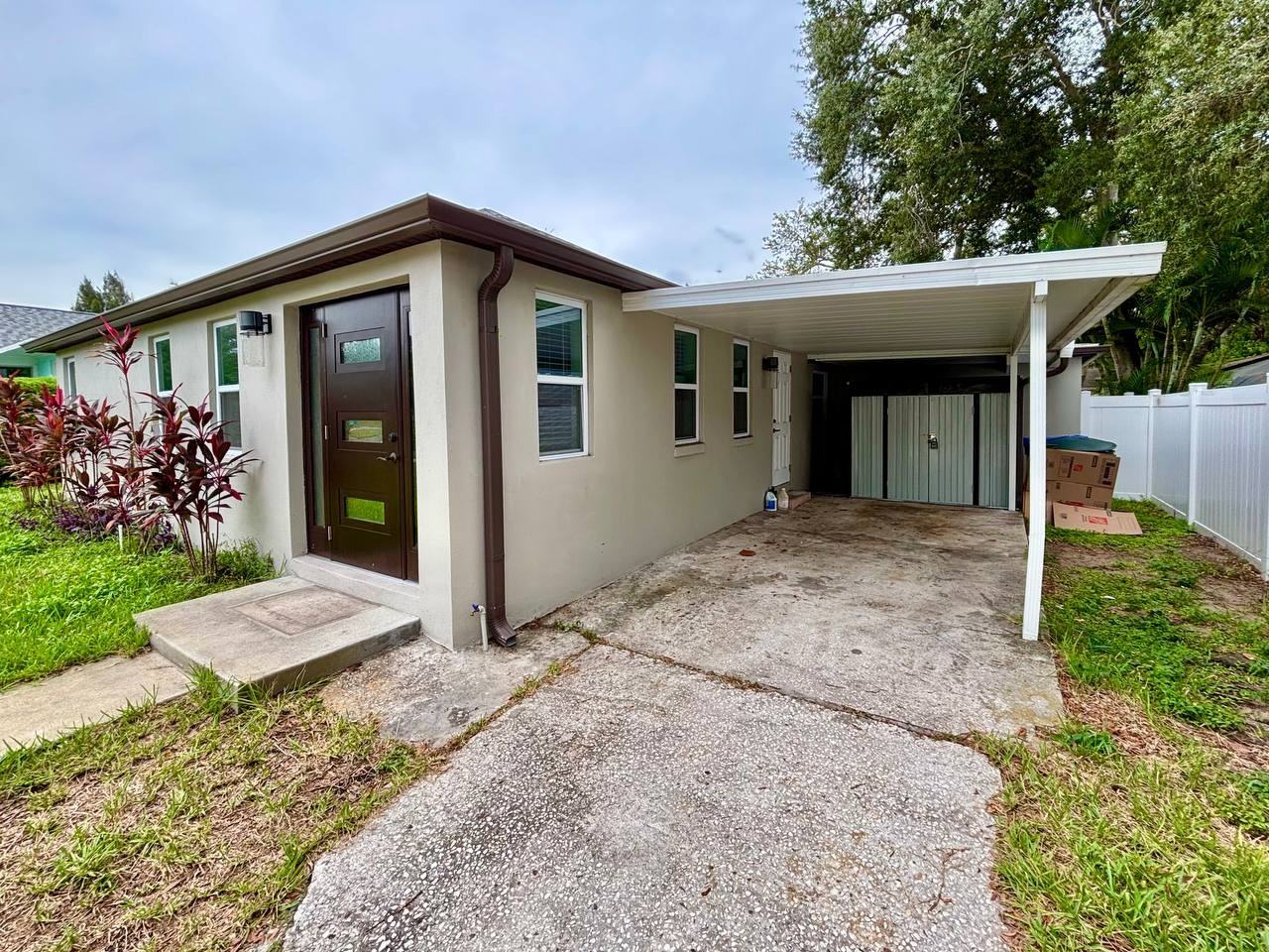 425 Orangewood Dr - Photo 4 of 36