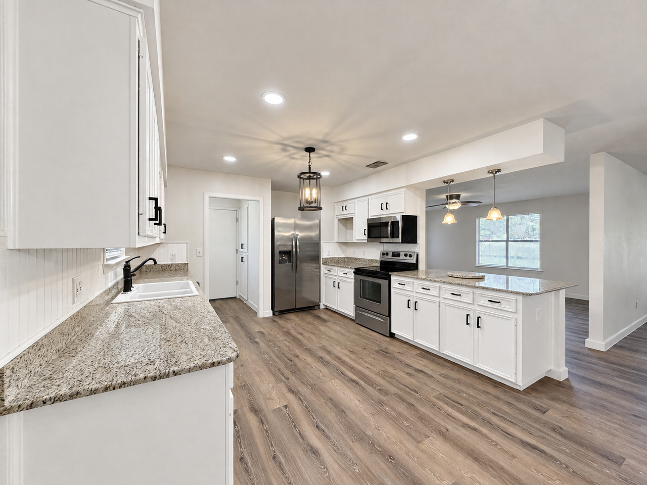 811 N 4th St - Photo 5 of 26