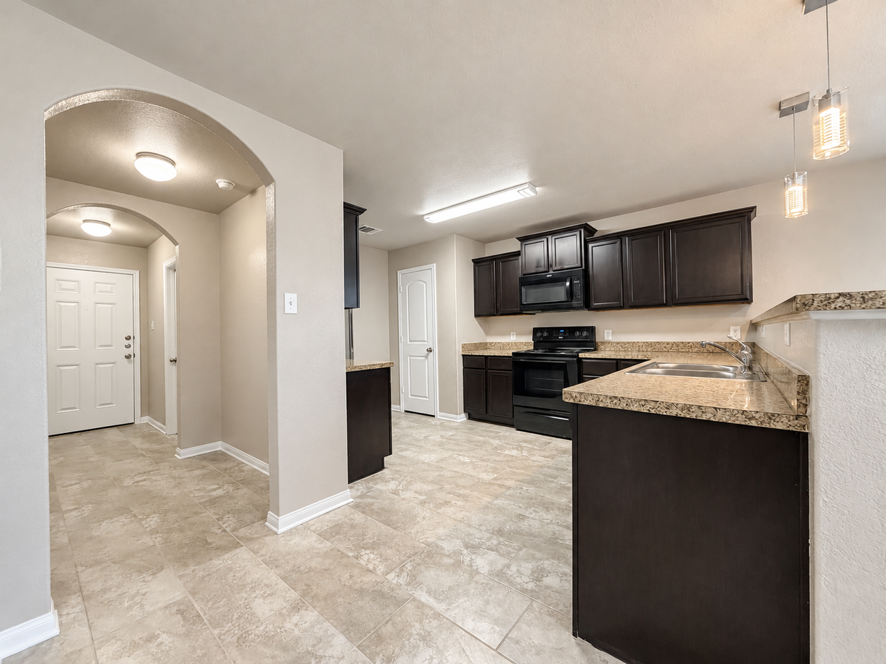 297 Koontz Loop - Photo 5 of 22