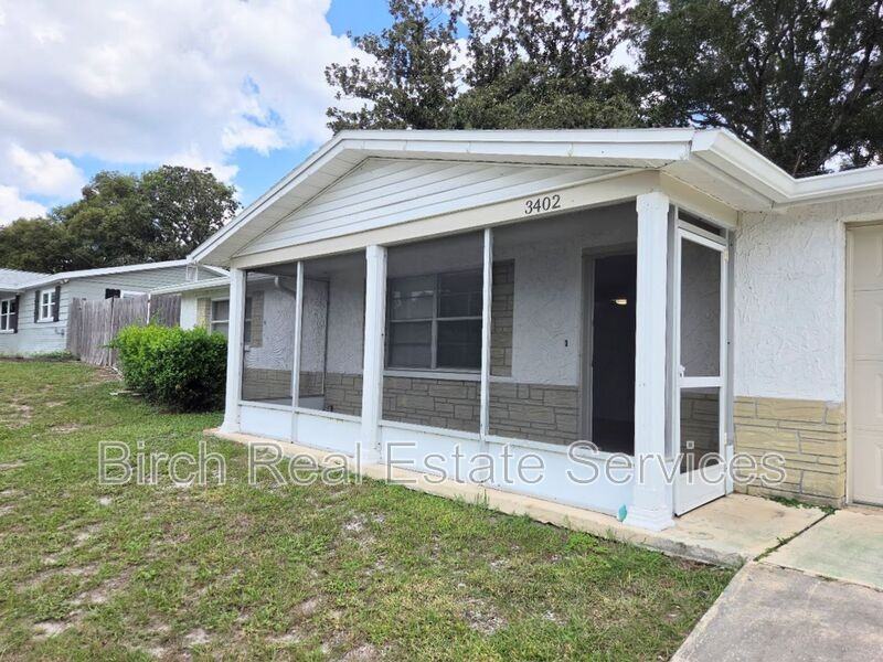 3402 Peterborough St - Photo 2 of 27