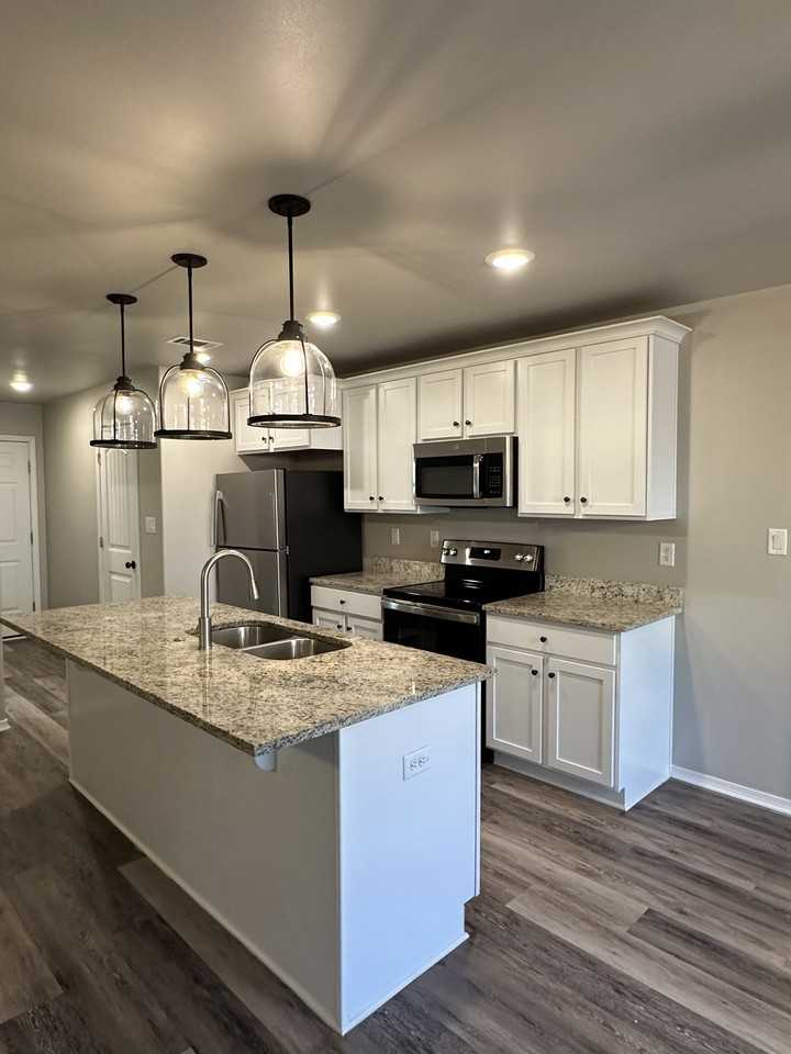 1057 Heritage Way - Photo 5 of 13