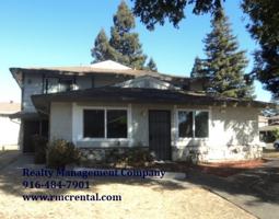 featured image of 1 La Pera Ct #1