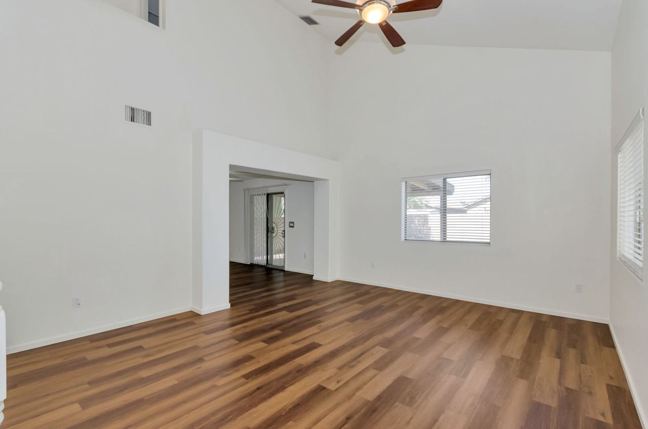 2370 W Chris Oliver Way - Photo 4 of 25