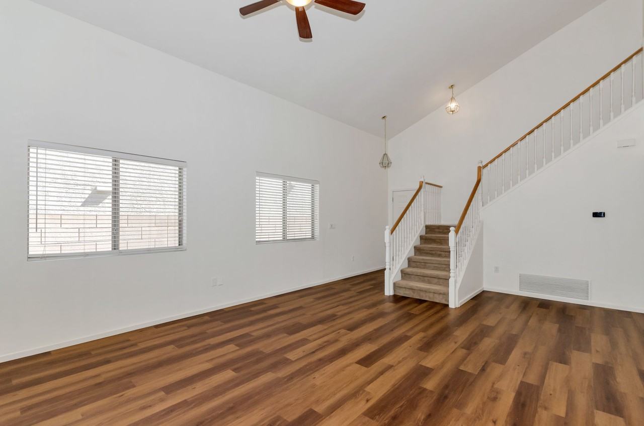 2370 W Chris Oliver Way - Photo 5 of 25