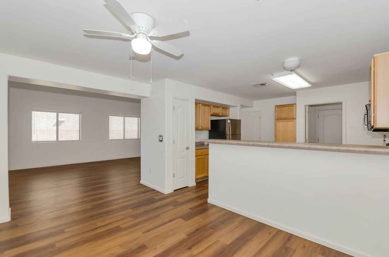2370 W Chris Oliver Way - Photo 7 of 25