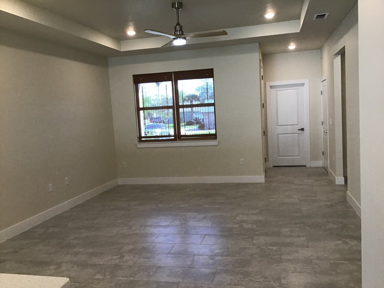 5 Columbia Ln #AB - Photo 3 of 18