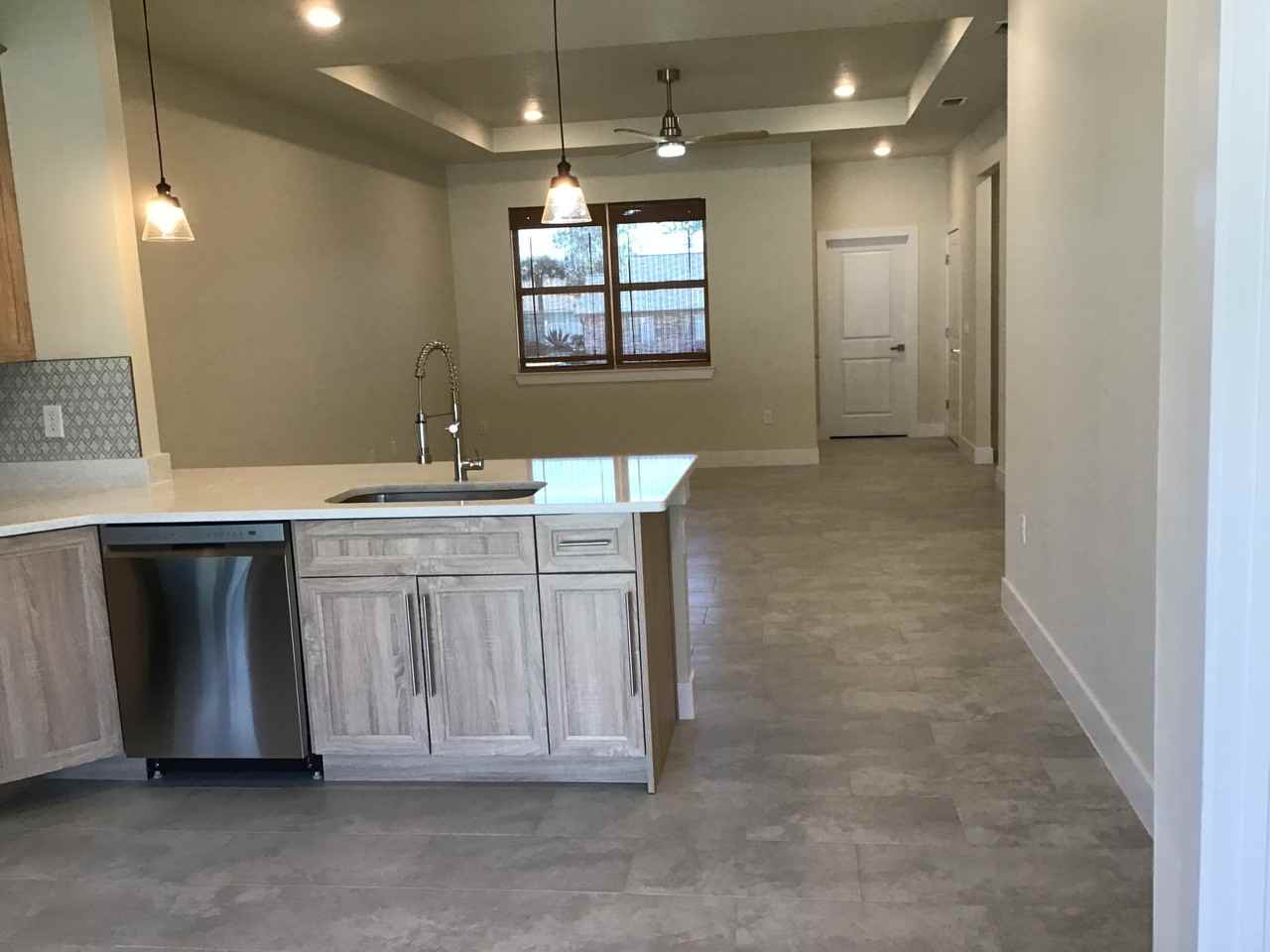 5 Columbia Ln #AB - Photo 4 of 18