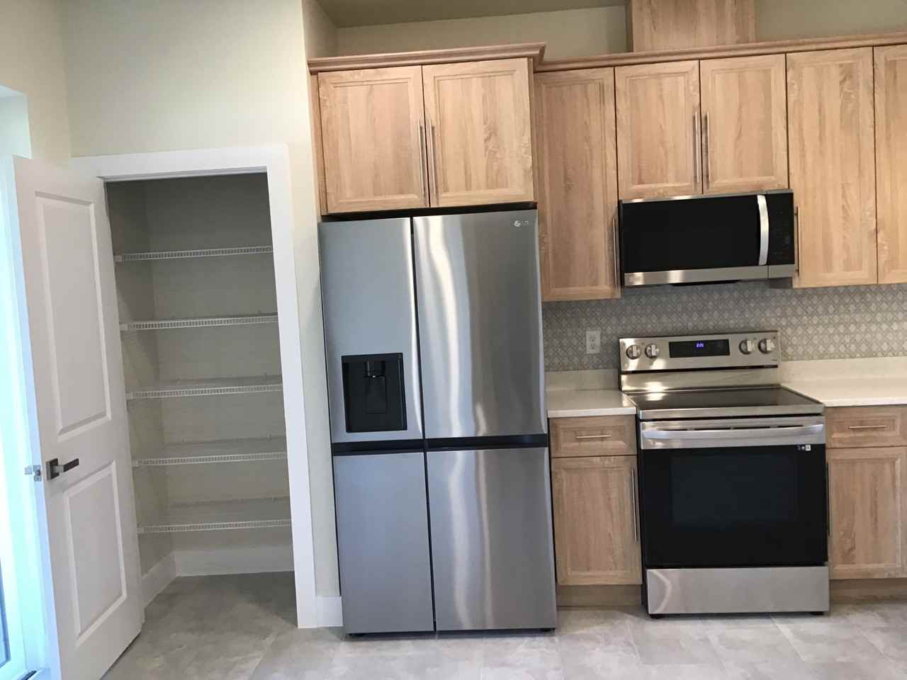 5 Columbia Ln #AB - Photo 5 of 18