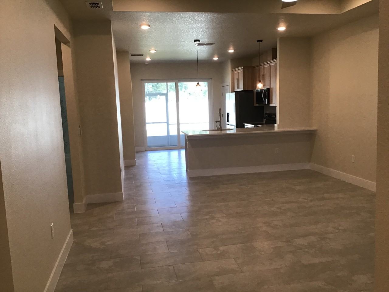 5 Columbia Ln #AB - Photo 7 of 18
