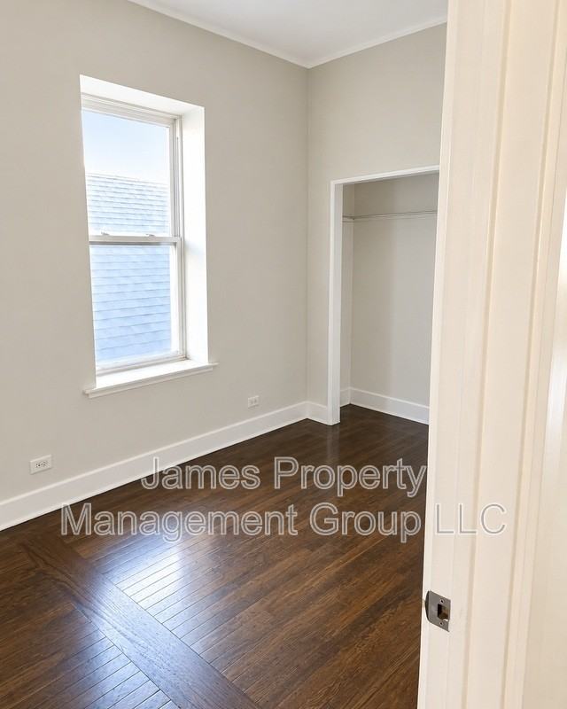 3900 N Christiana Ave - Photo 7 of 11