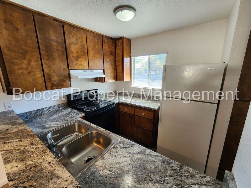 1516 South Ct #C - Photo 7 of 23