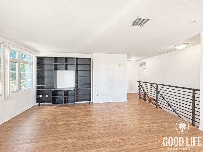 1400 Broadway #1205 - Photo 6 of 29