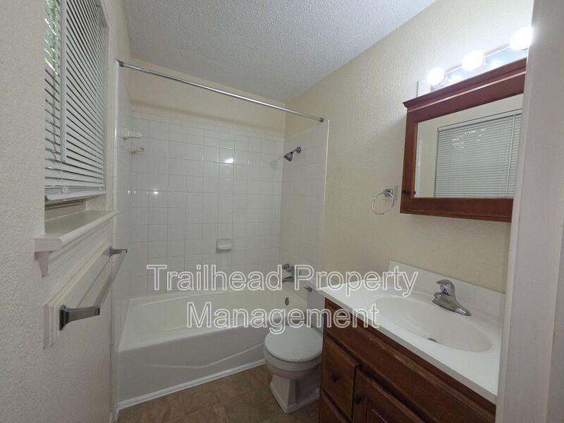 1314 E Frederick St #1301H - Photo 6 of 16