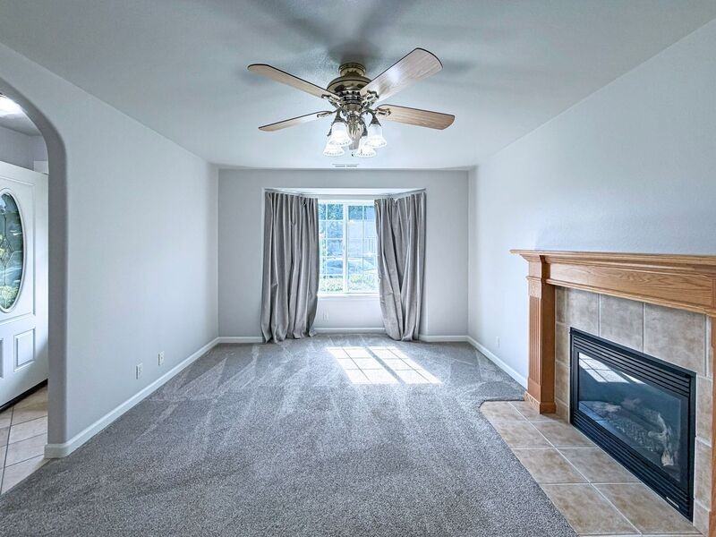 1015 Argon Ave - Photo 3 of 24