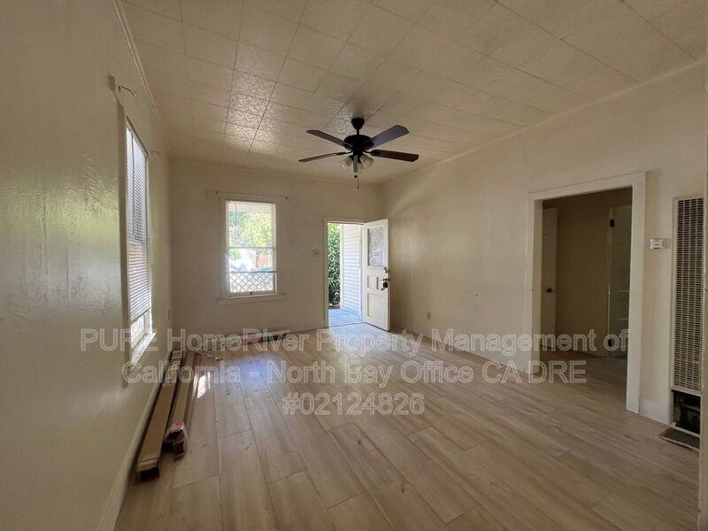 317 Clara Ave - Photo 2 of 15