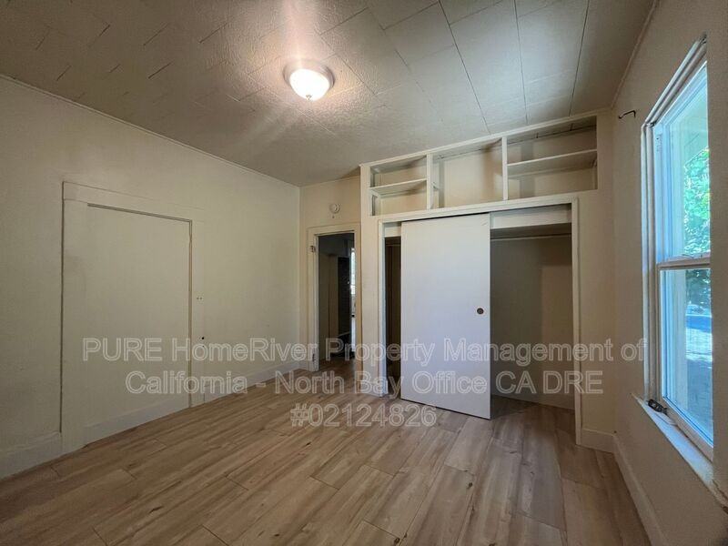 317 Clara Ave - Photo 5 of 15