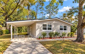 6735 Miss Muffet Ln N - Photo 1 of 1