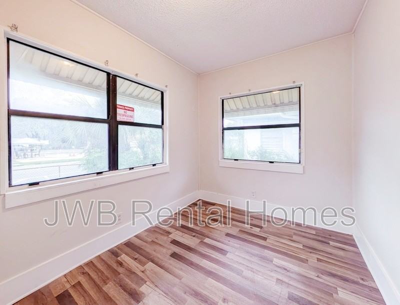 3401 N Pearl St - Photo 7 of 16