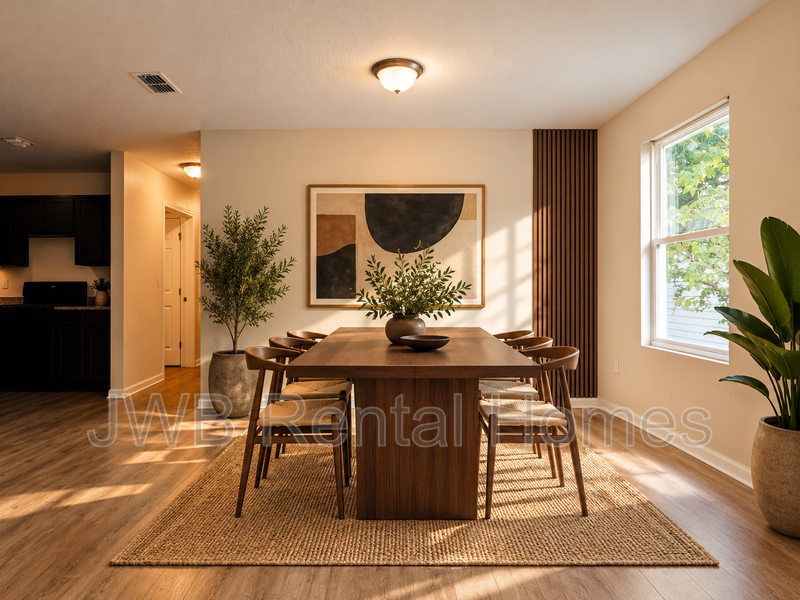 1139 Glencarin St - Photo 5 of 11